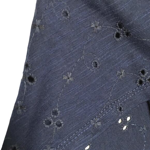 Pink Rose Top Eyelet Short Flutter Sleeve Blouse Women's L Navy Blue NEW Shirt‎ - Picture 8 of 9